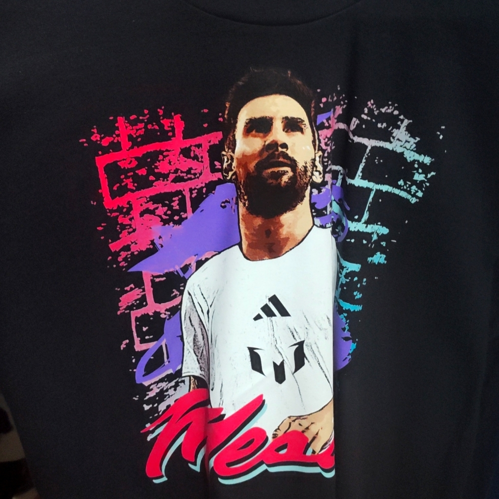 Adidas Messi T-shirt L